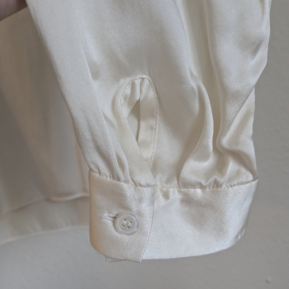 Kasper & Co ASL VTG White Cream Silk Blouse Long Sleeve Sz 6 - Picture 4 of 9